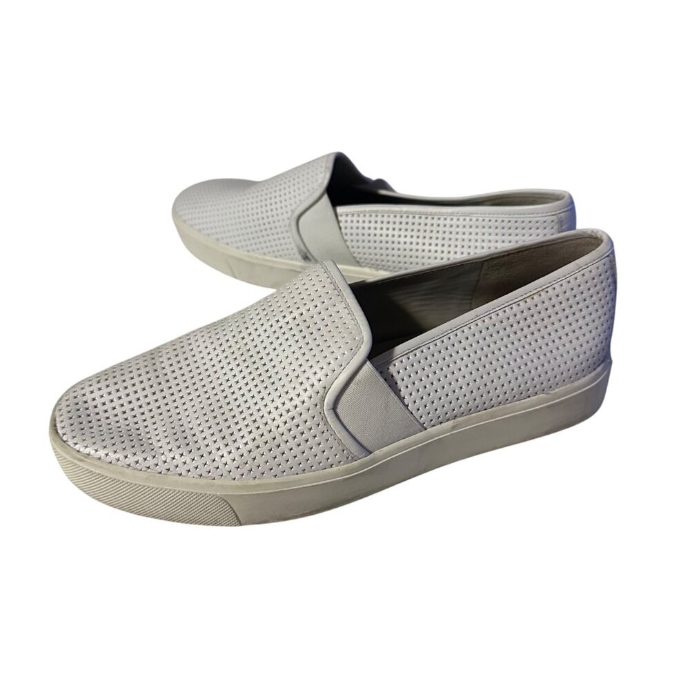 Vince white leather flat comfort loafer shoes size 6M